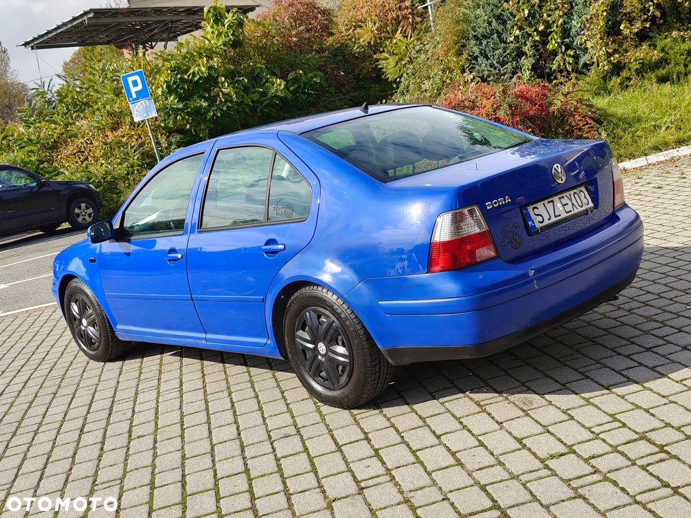 Volkswagen Bora 1.6 Comfortline - 14