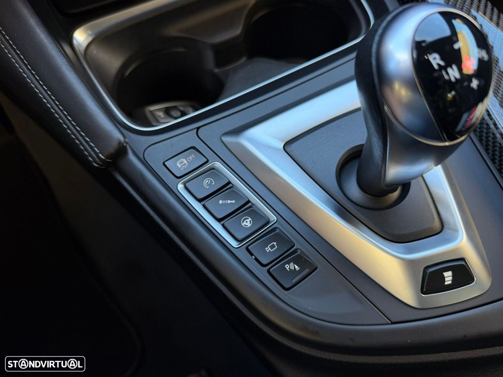 BMW M4 Auto - 40