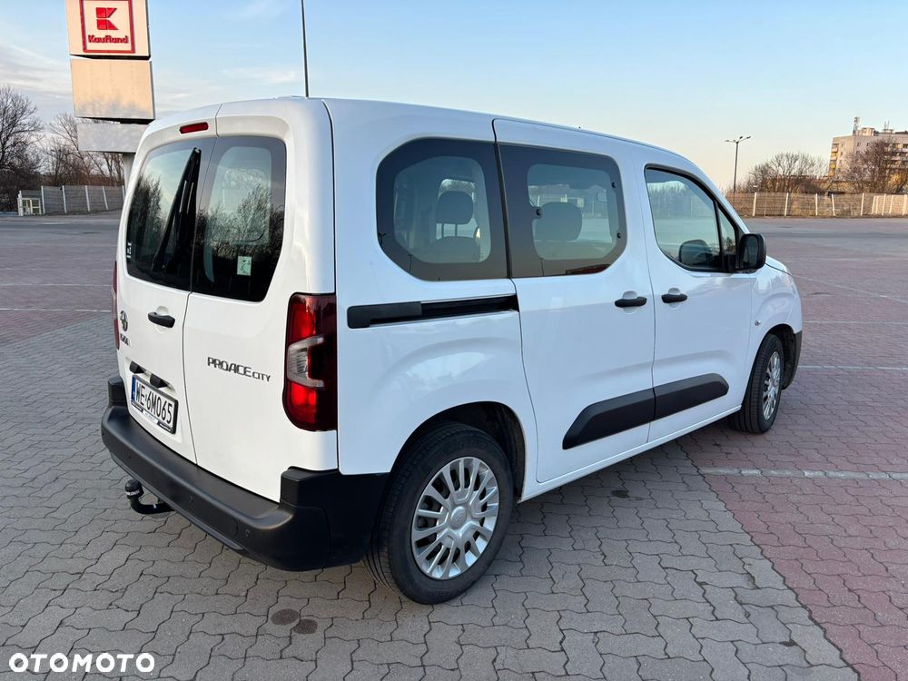 Toyota Proace City Verso 1.5 D-4D Business - 9