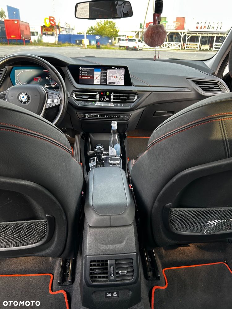 BMW Seria 1 118i Sport Line - 21