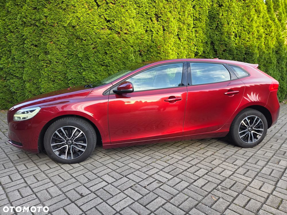 Volvo V40 - 2