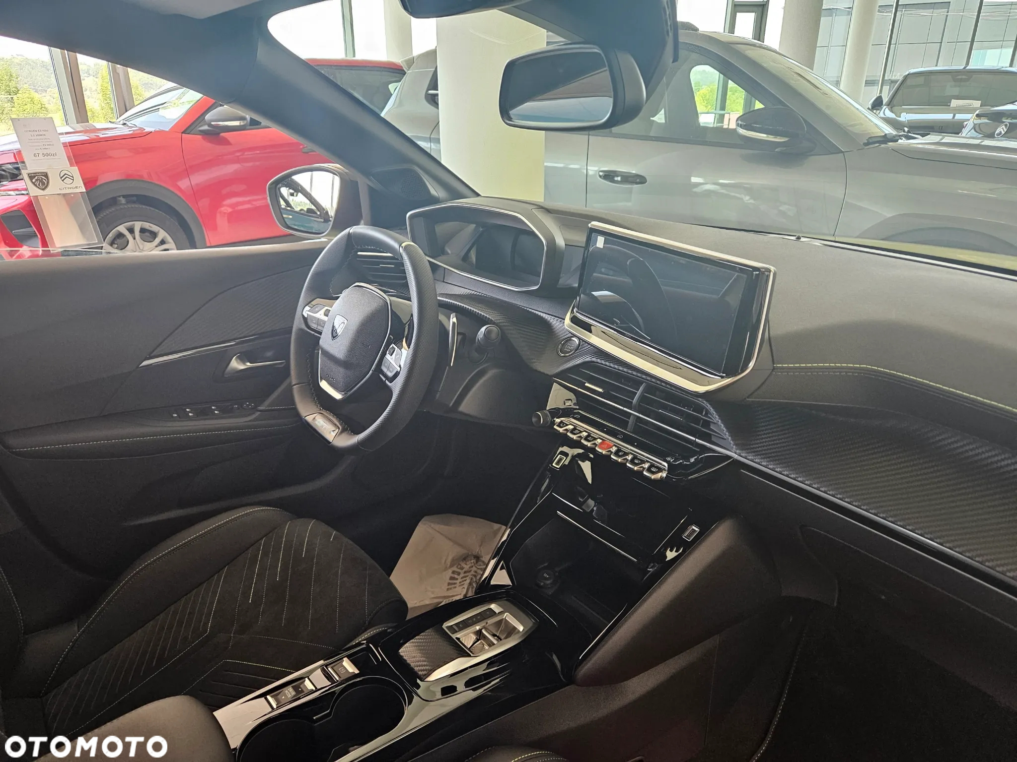 Peugeot 208 1.2 mHEV GT - 9