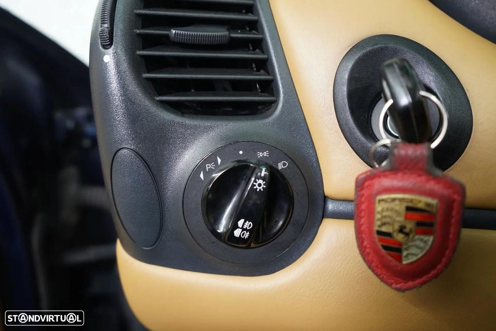 Porsche Boxster 2.5 Comfort - 29