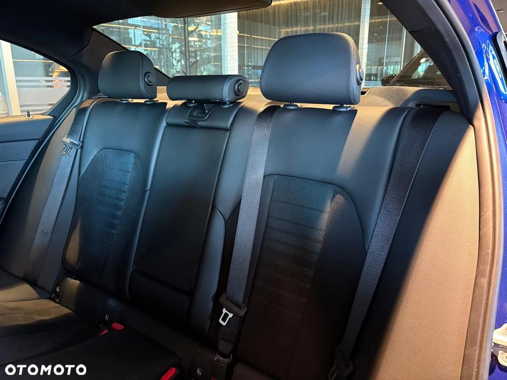 BMW Seria 3 320i M Sport sport - 24