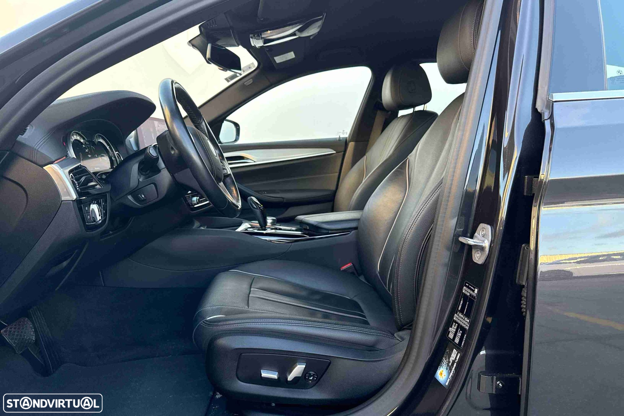 BMW 520 d Line Luxury Auto - 4