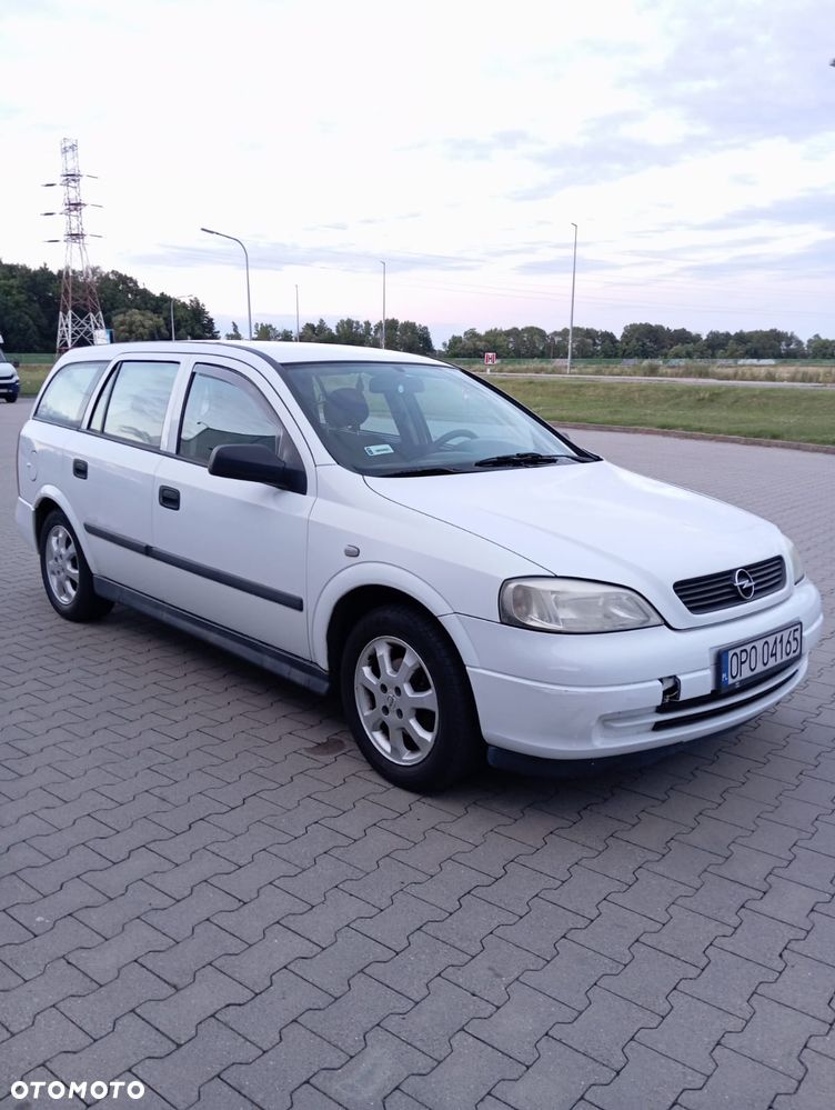 Opel Astra - 17