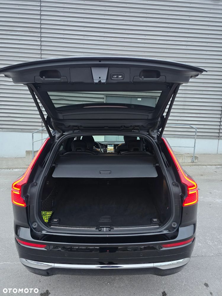 Volvo XC 60 B4 D AWD Plus Bright - 31