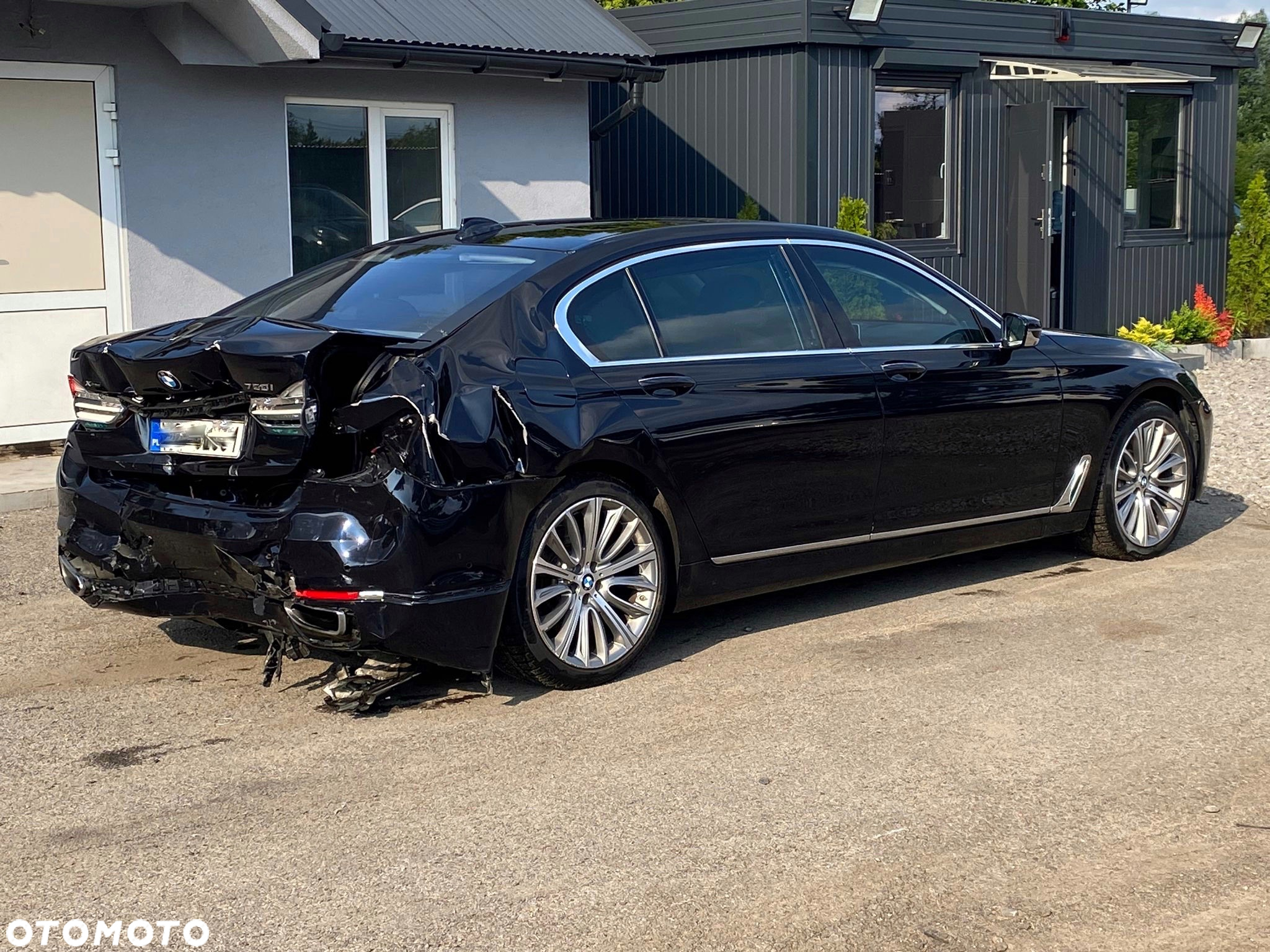 BMW Seria 7 750Li xDrive - 8