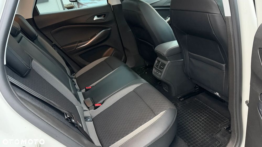 Opel Grandland X - 26