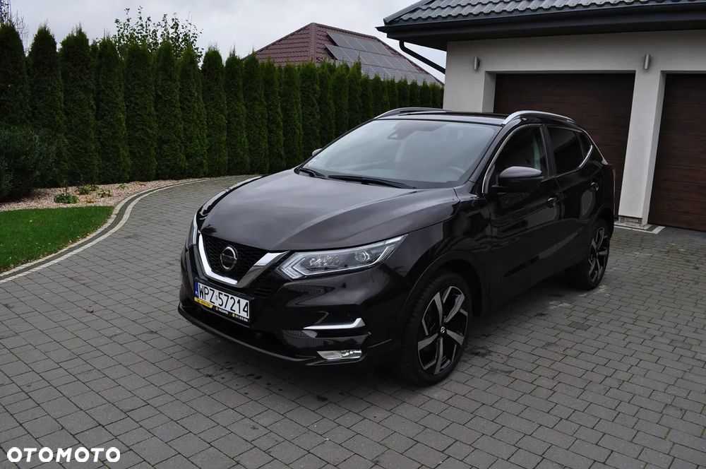 Nissan Qashqai 1.3 DIG-T TEKNA - 2