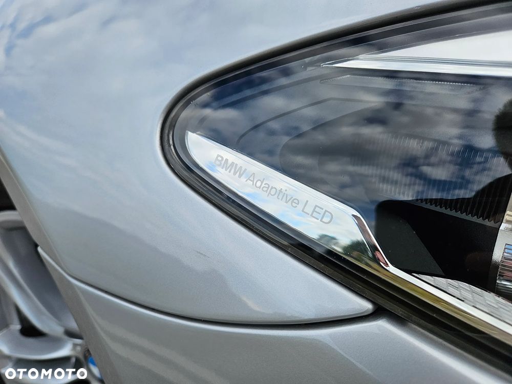 BMW Seria 5 525d xDrive - 11
