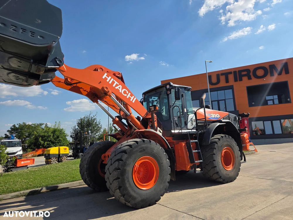 Hitachi ZW310-6, 2019, 7.734h, cupa 5mc, 28 tone, Gresare automata, Cantar, Anvelope Goodyear L5 70% ok, camera spate, consum 17,6l/h, descarca la 4,4m, motor 285CP, VIRARE JOYSTICK, revizii ok, STARE FOARTE BUNA, posibilitate leasing-PROMOTIE 98.750 eur+Tva - 12