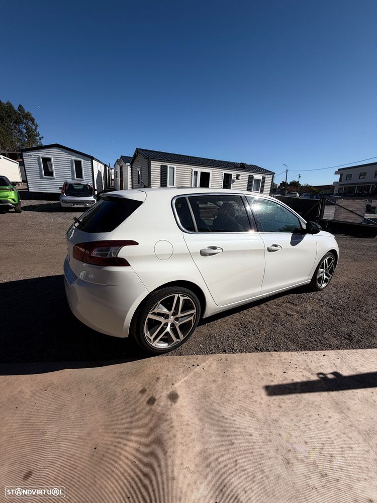 Peugeot 308 1.6 BlueHDi Allure J18 - 11