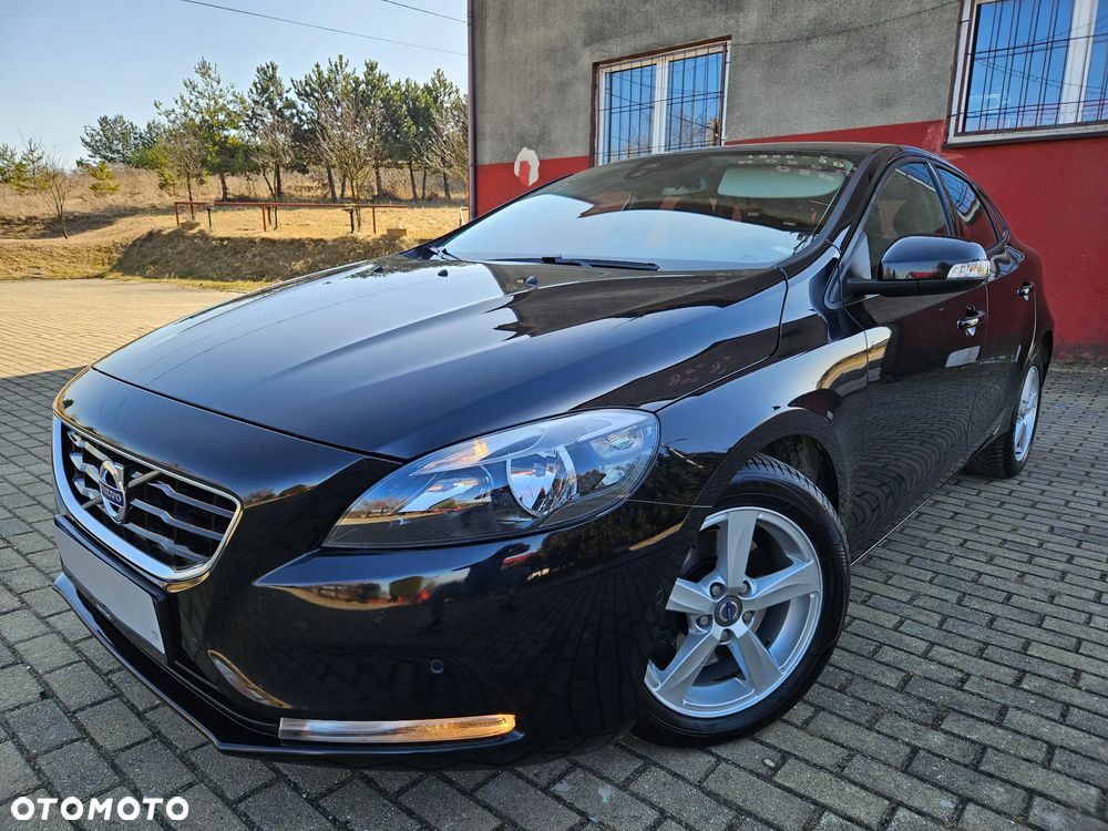 Volvo V40 T4 Kinetic - 1