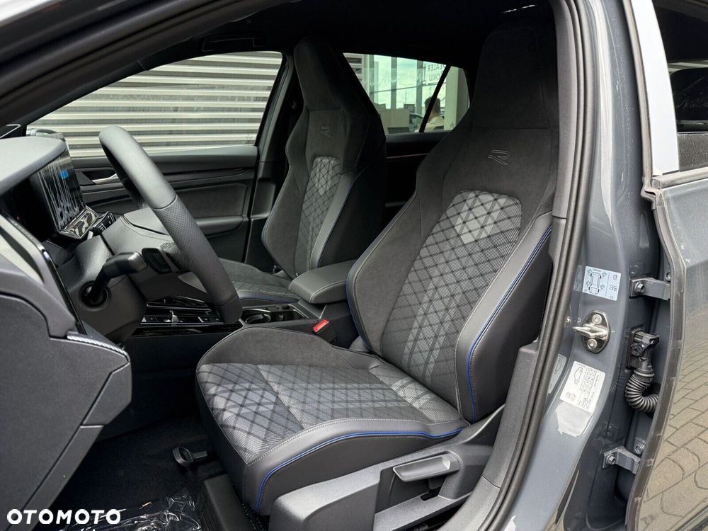Volkswagen Golf 1.5 TSI R-Line Plus - 9