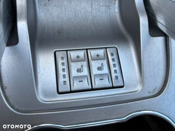 Ford S-Max 2.0 TDCi DPF Ambiente - 11