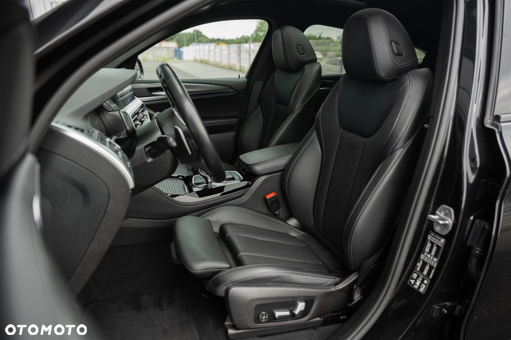 BMW X4 xDrive20d M Sport Edition - 24