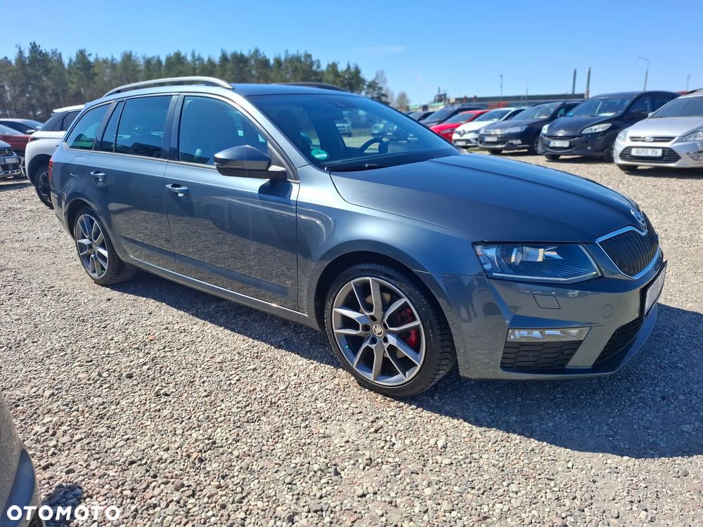 Skoda Octavia 2.0 TDI DSG RS - 8