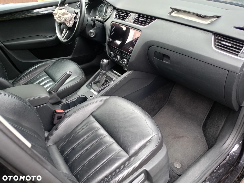 Skoda Octavia 1.6 TDI DSG Premium Edition - 8