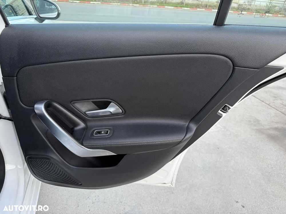 Mercedes-Benz A 180 d 7G-DCT Edition 19 - 38