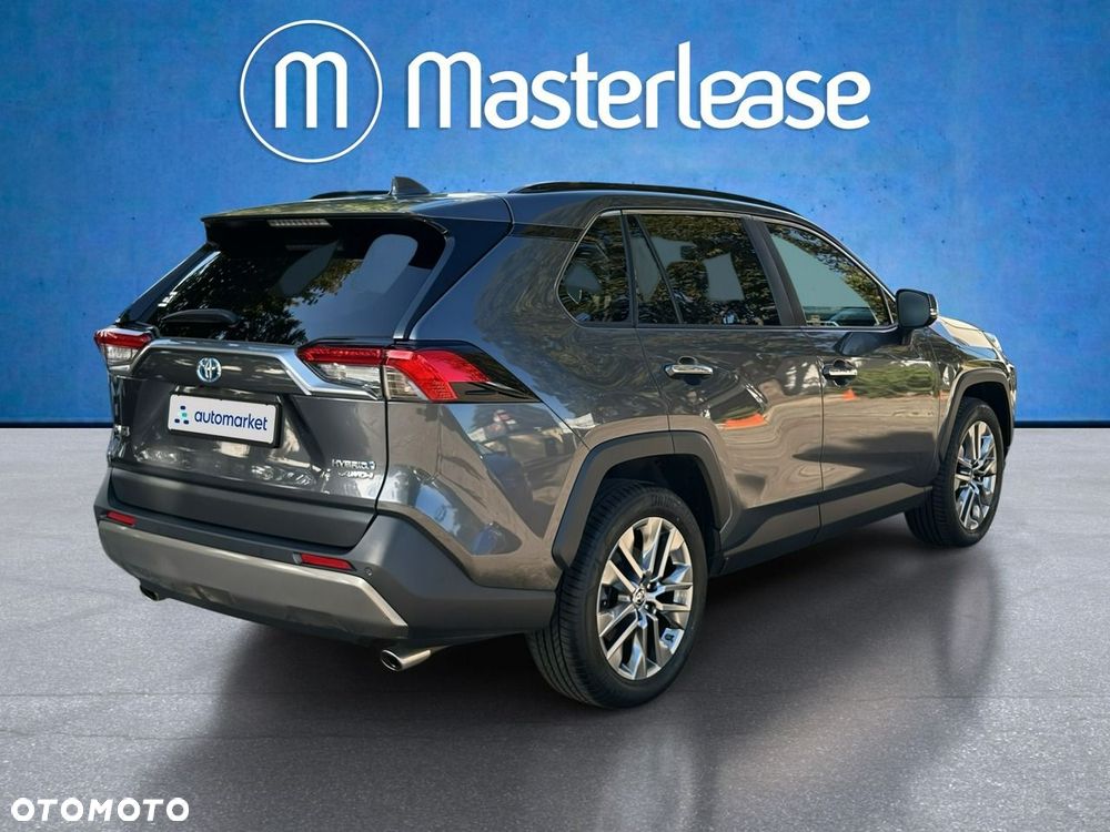 Toyota RAV4 - 6