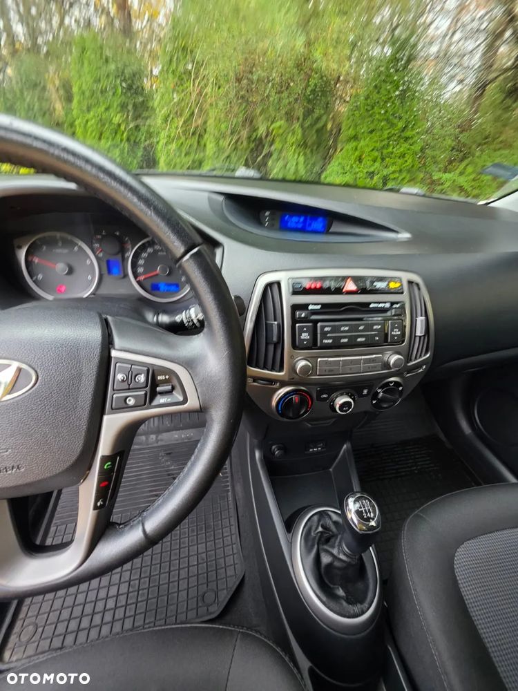 Hyundai i20 1.1 CRDi Style - 16