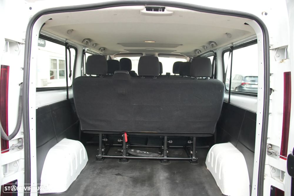 Renault Trafic 9Lugares Maxi Longa 2.0DCI 150cv - 7