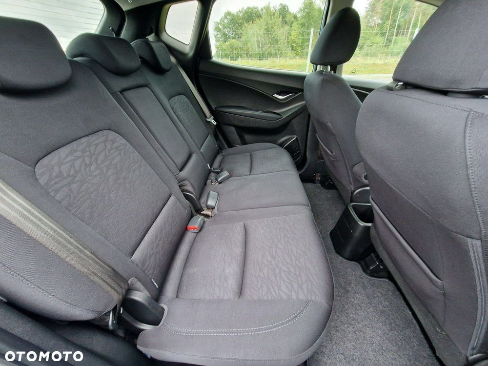 Hyundai ix20 - 12