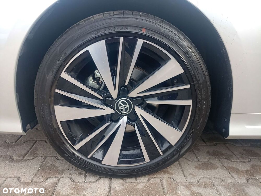 Toyota Corolla 1.8 Hybrid Style - 10