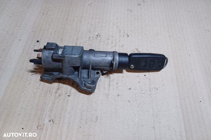 CONTACT CU CHEIE Volkswagen VW Golf 4  [din 1997 pana  2006] seria - 2