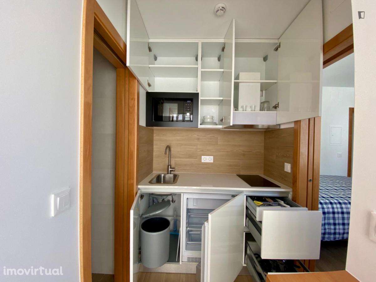 Estúdio - localizado em Cidral Coimbra - Grande imagem: 3/12