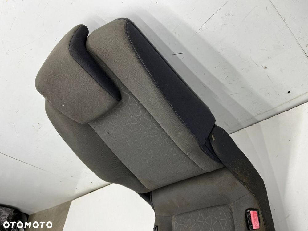 Fotele Renault Scenic 2 II 2003-2009r. tylny środkowy siedzisko oparcie stelaż drugi rząd kanapa - 7