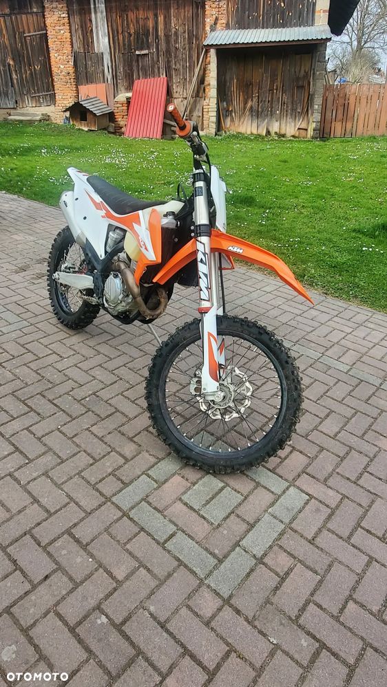 KTM Inny - 4