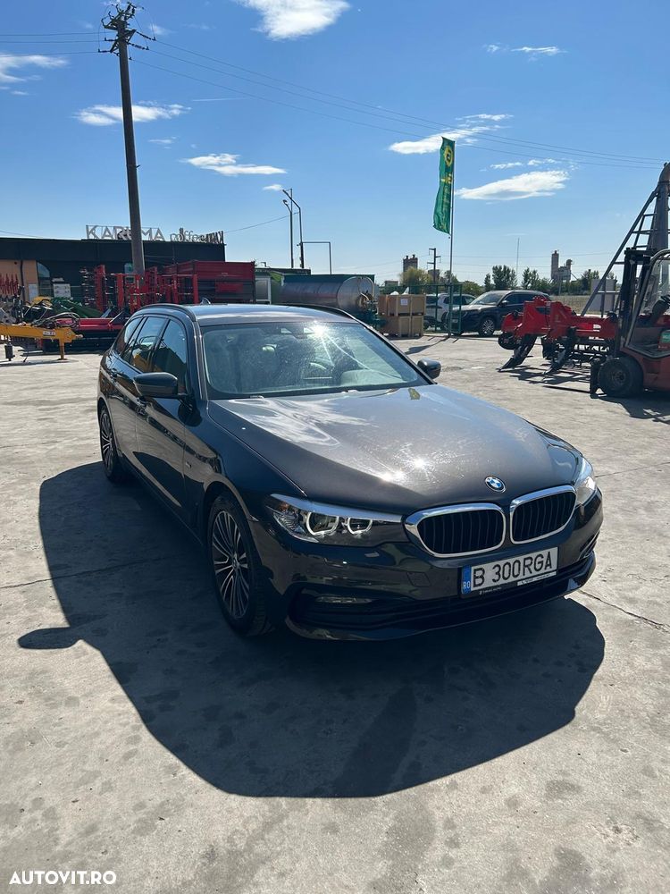BMW Seria 5 520d xDrive Aut. - 2