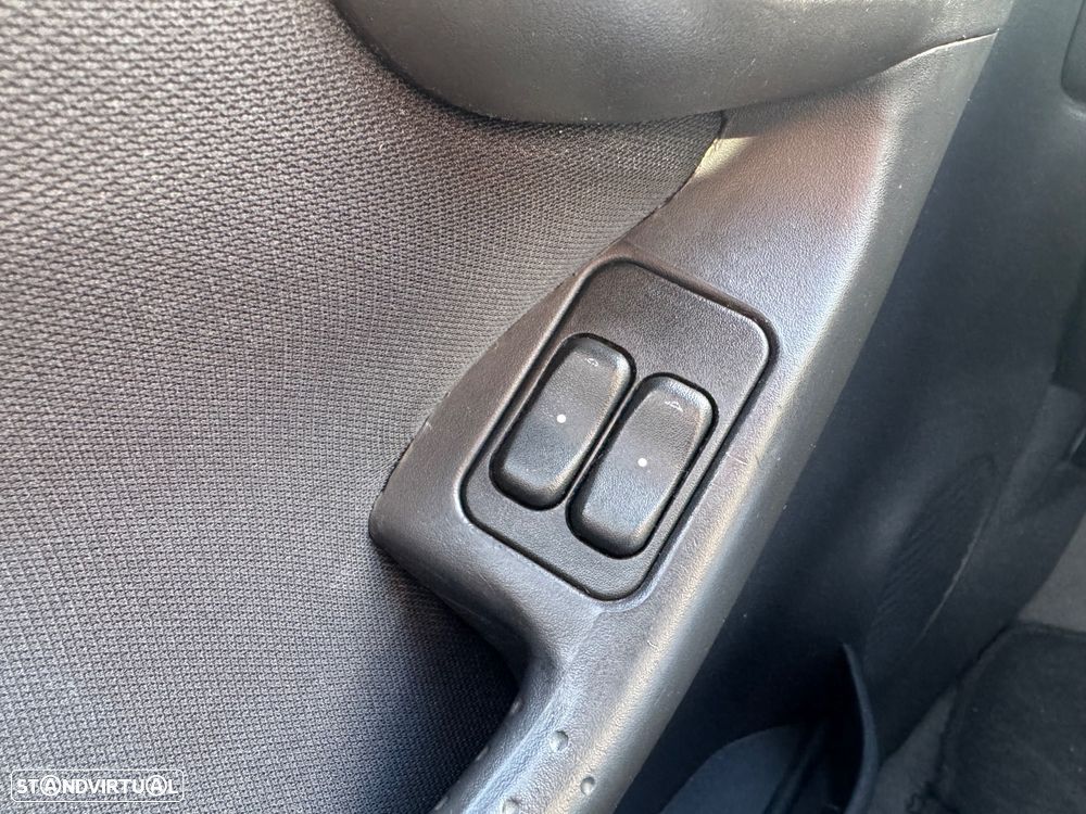 Opel Corsa 1.2 16V Sport - 9