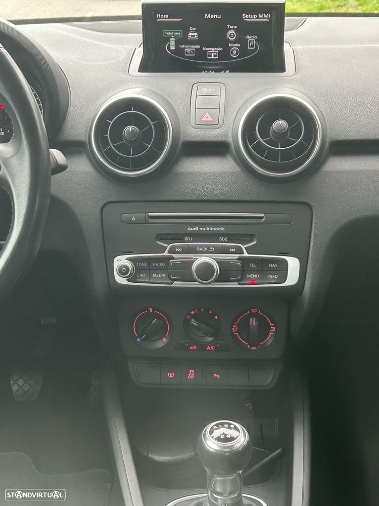 Audi A1 Sportback 1.4 TDI Design - 23