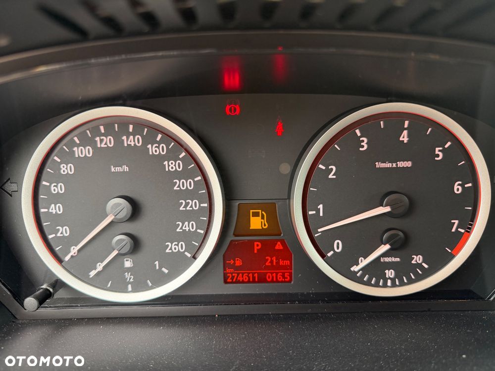 BMW Seria 5 - 22