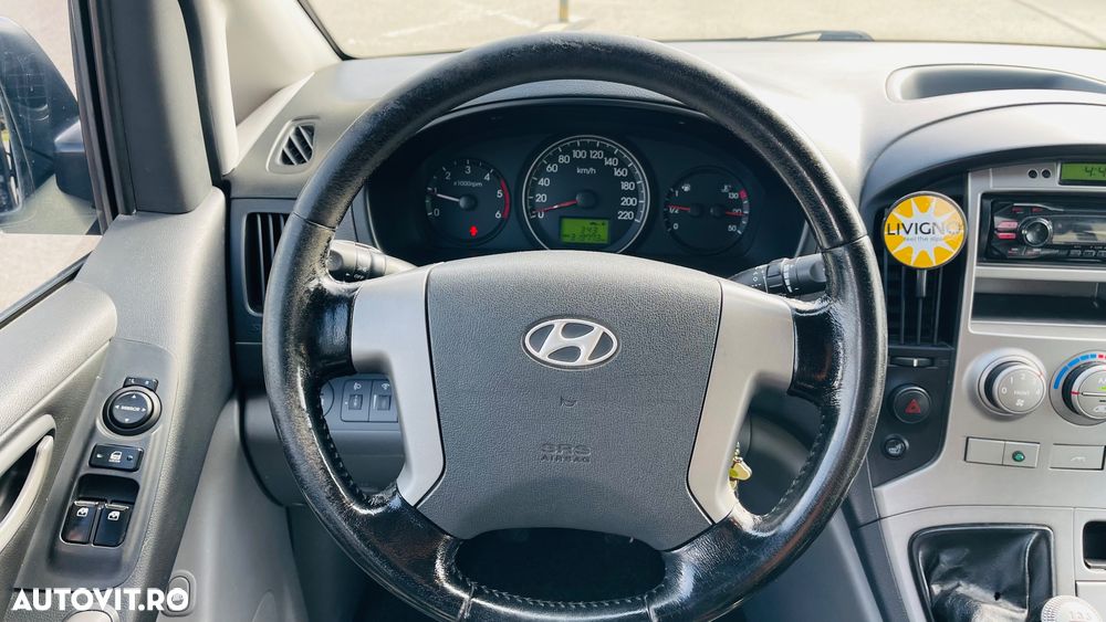 Hyundai H-1 2.5 CRDi Travel Premium - 14