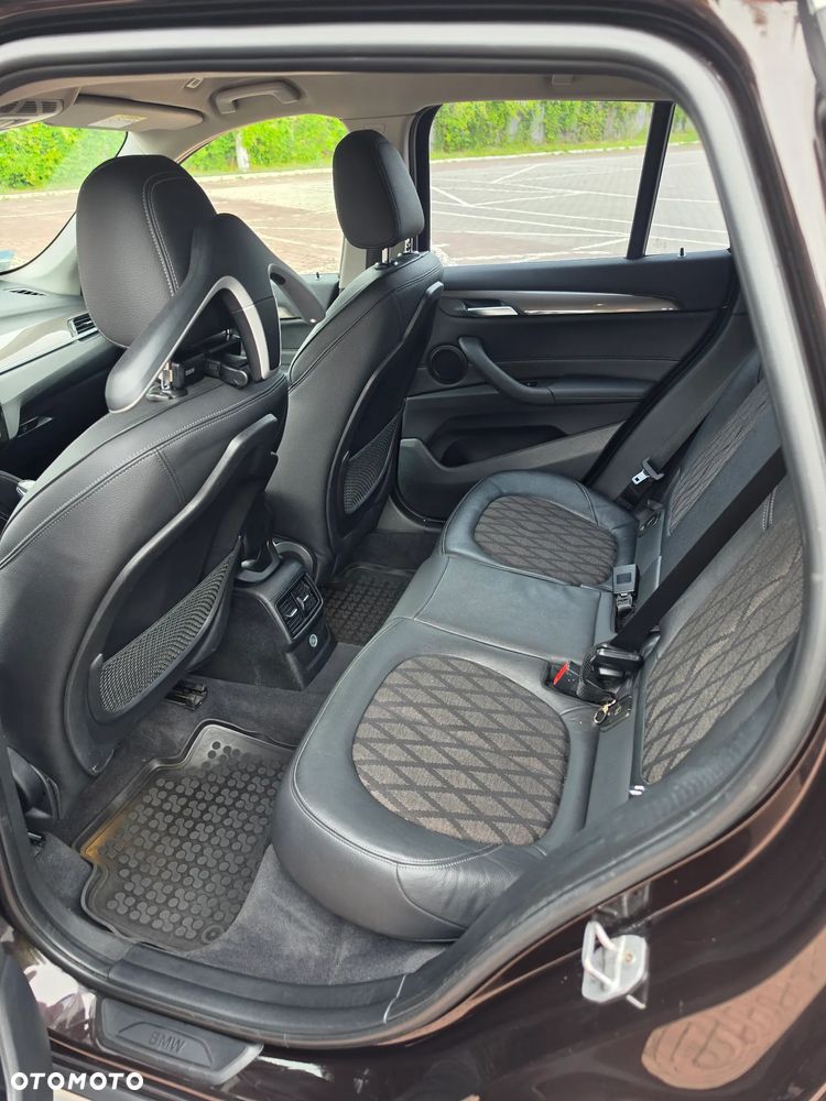 BMW X1 sDrive18d - 3