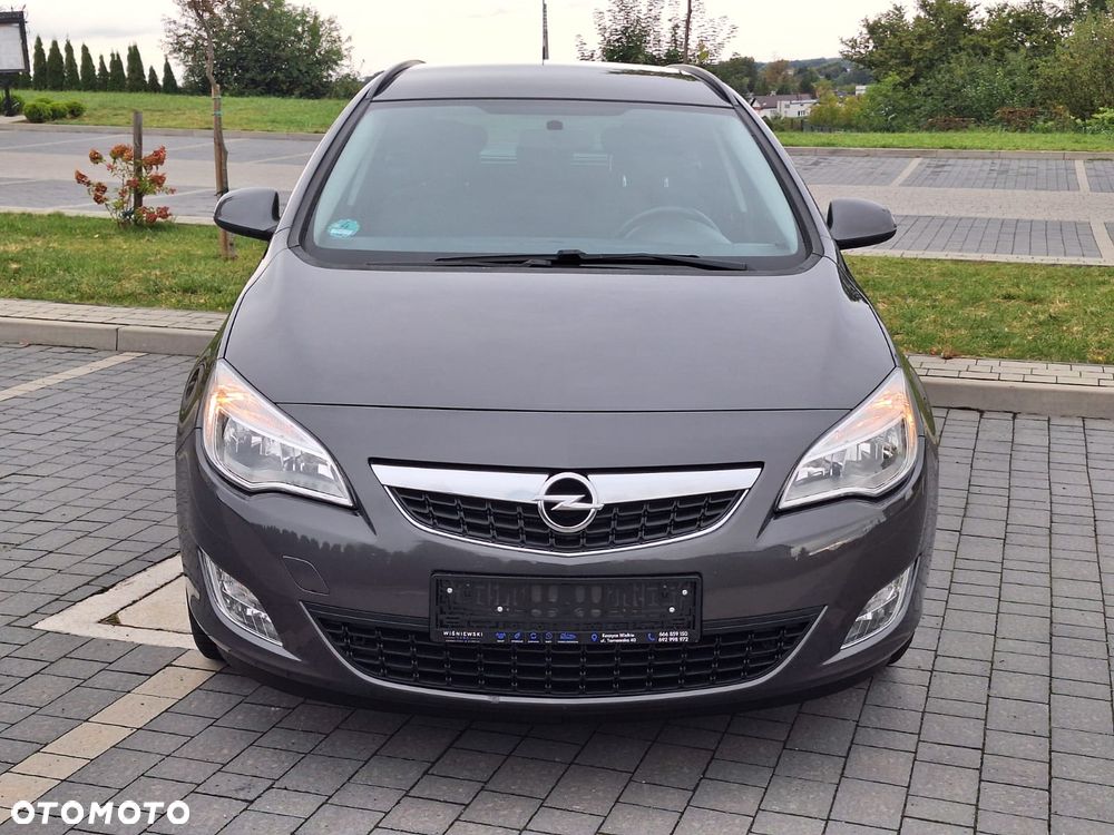 Opel Astra 1.4 T Essentia - 7