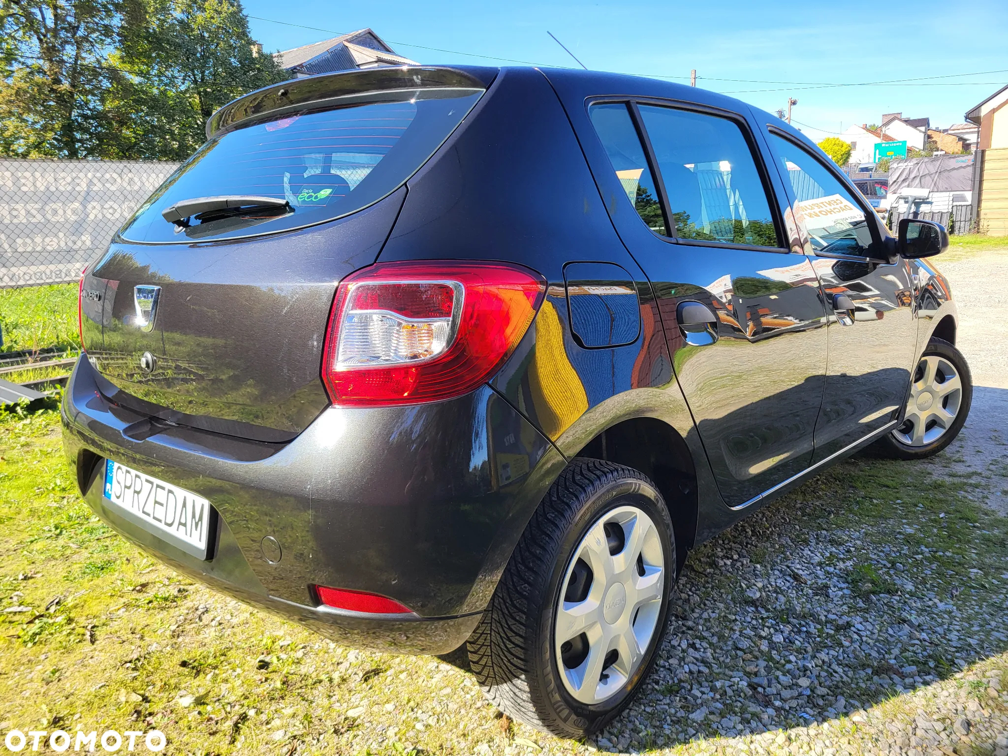 Dacia Sandero 1.2 16V 75 Ambiance - 12