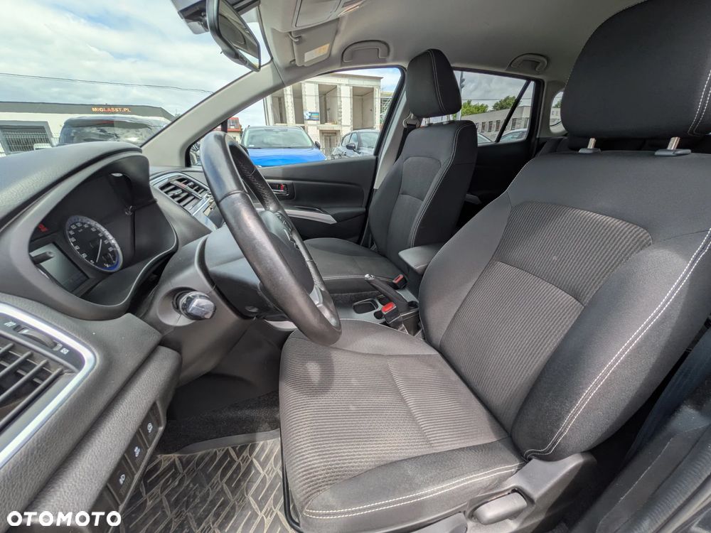 Suzuki SX4 - 26