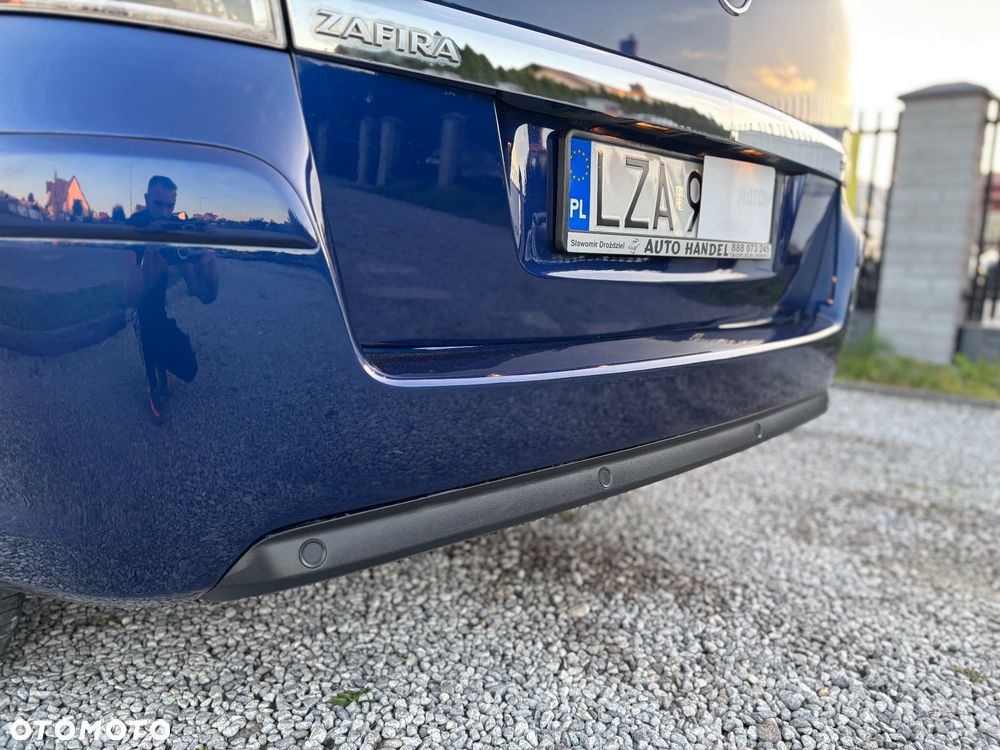 Opel Zafira - 22