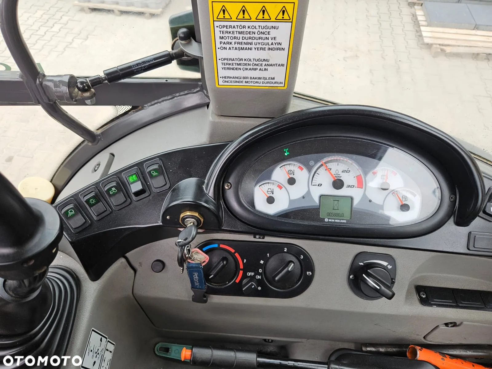 New Holland B115B - 13