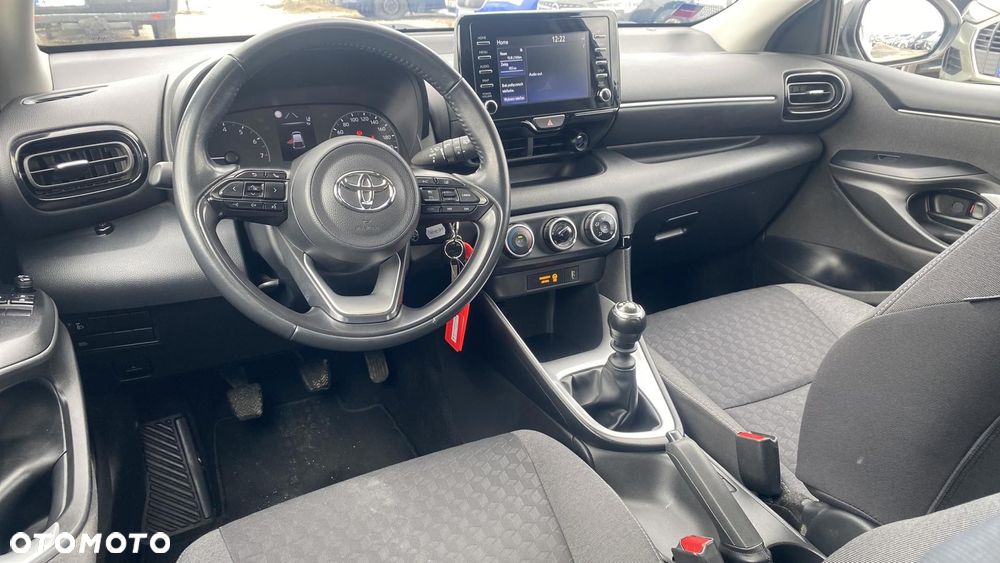 Toyota Yaris 1.5 Comfort - 15