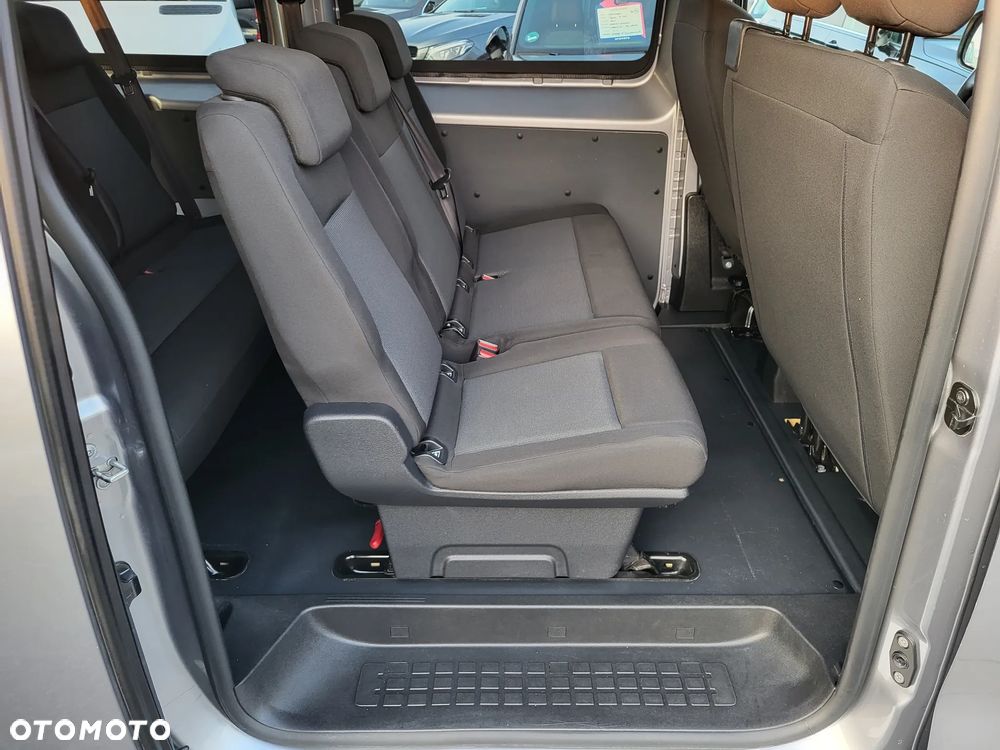 Opel Vivaro Kombi Extra Long 2,7t Enjoy - 31