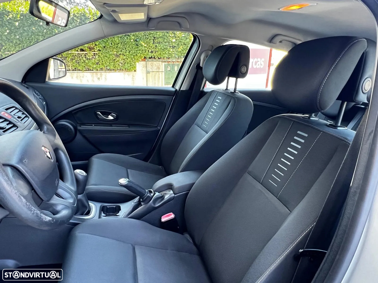 Renault Mégane 1.5 dCi Confort - 10