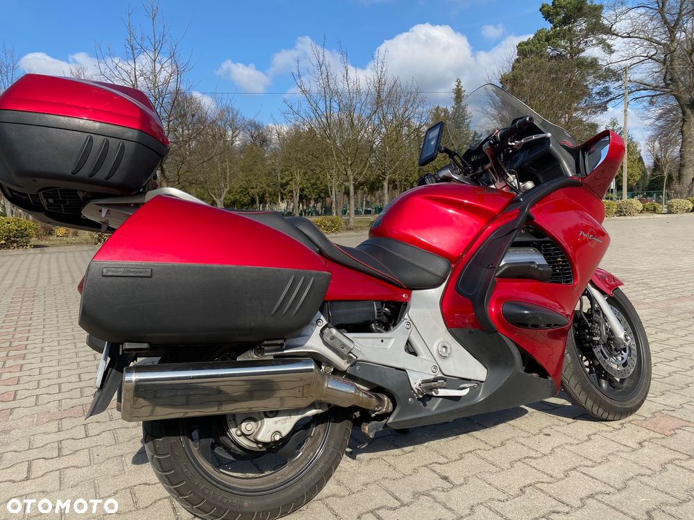 Honda ST - 1