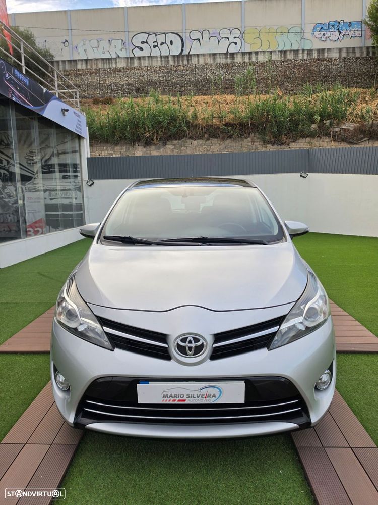 Toyota Verso 1.6 D-4D Comfort - 12