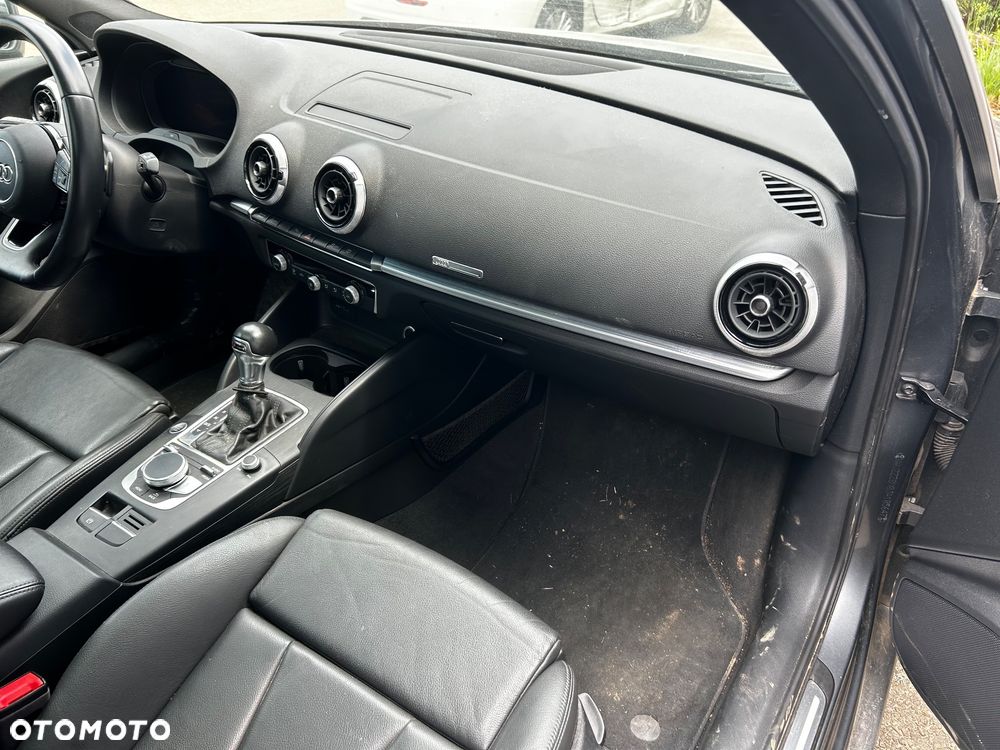 Audi A3 Sportback - 11